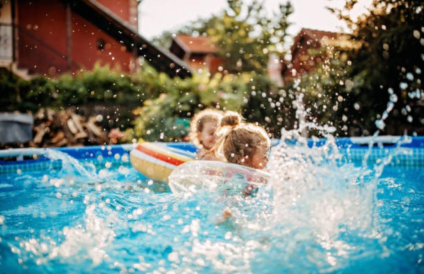 kiddie-pool