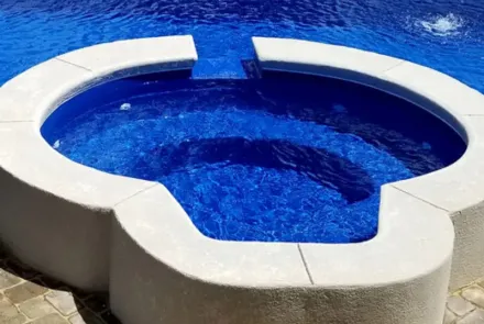 Oval